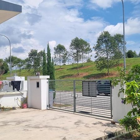 Baituljannah Homestay Batu Pahat Dış mekan fotoğraf