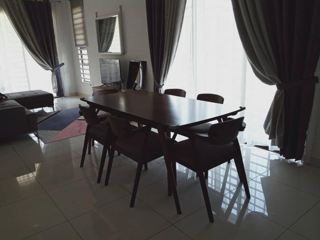 Baituljannah Homestay Batu Pahat Dış mekan fotoğraf